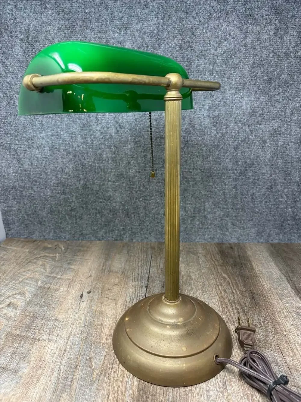 Vintage Bankers Desk Lamp with Emerald Green Glass Shade Brass Base & Pull Chain